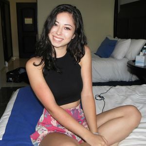 Meet your Posher, Marissa